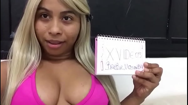 Barbie Maromba autentificando o perfil original  