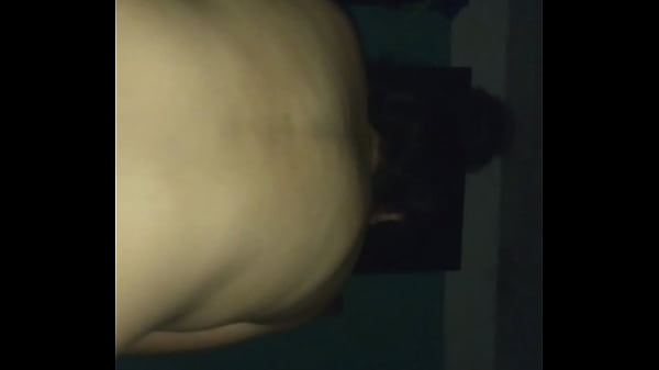 Le encanta por atras