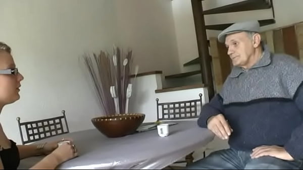 Amateur teen blonde anal fucked in threeway with Papy