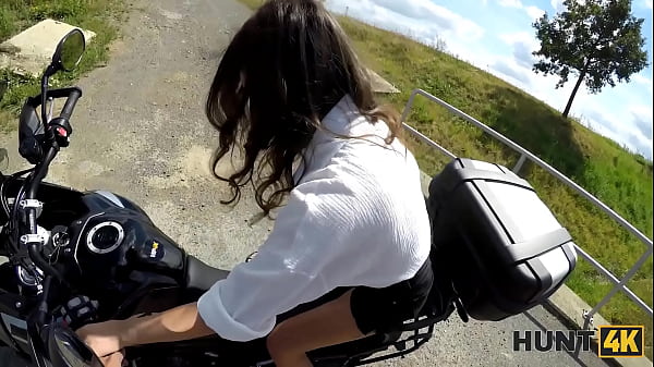 HUNT4K. A bike ride ended up as a perfect outdoor sex. Hot sex with Helina Dream & George Uhl