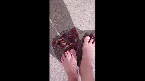 trailer foot food crush by sexy milf  