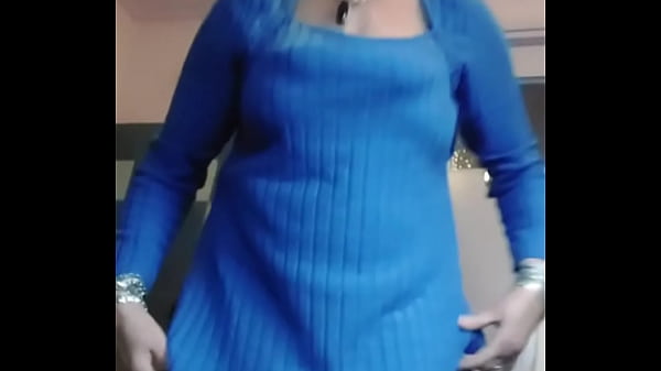 Granny fucks hairy pussy with cucumber  