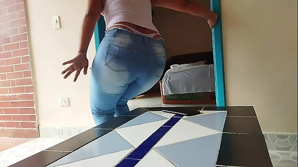 Escaped with my step-nephew, I suck him for a while