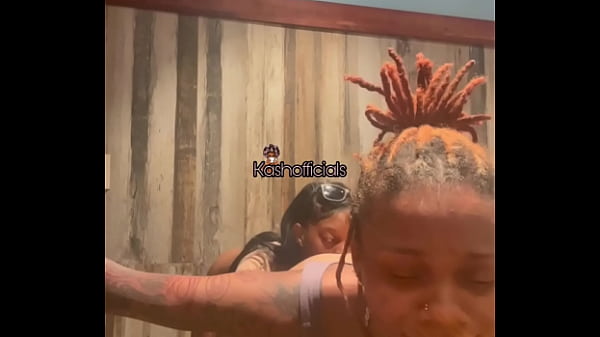 Kashofficials eating ass in public bathroom