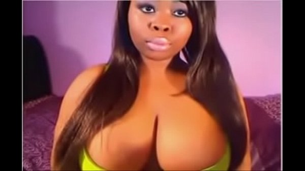 Camgirl with big boobs masturbate on cam 