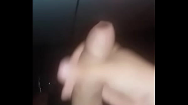 Gordinho masturbando