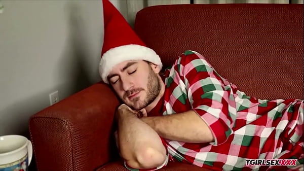 TGIRLSEX.XXX: Gorgeous tranny dressed as Lucifer presents herself to a guy for Christmas, sucks his dick and fucks her