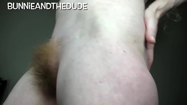 Hippie Milf brush long red pussy hair with hairbrush closeup - thelebowskis