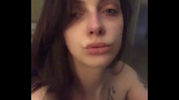 Bobbi loves her naughty time