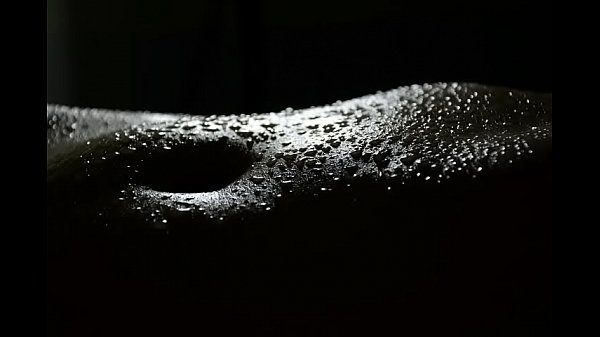 Ogigia Project  is a masturbator that synchronizes pornos videos and is the first sexual video game that the penis controls the joystick