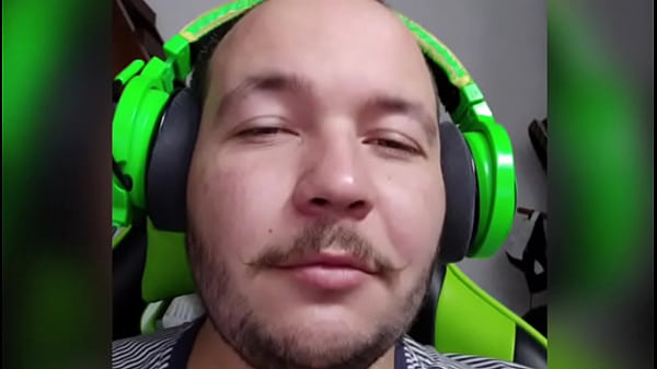 Gordo do sul do norte lindo gostoso pinto pequeno  