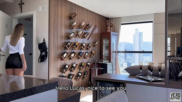 Psicologa de culo grande recibe esperma de paciente en tratamiento, segunda sesi&oacute;n.