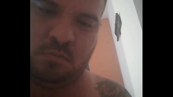 gravo a la chakalosa sin que se de cuenta y me corro bien rrico!!! 