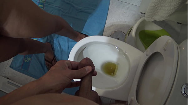 PERVERTED FAMILY: kinky stepmom orders stepson to piss in the toilet before her