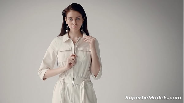 SUPERBE MODELS - Victoria Garin - The Most Perfect Russian Teen Undresses Slowly