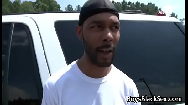 Black Muscular Gay Dude Fuck White Skinny Sexy 18 