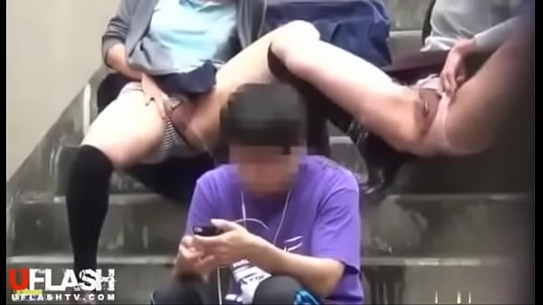 japanese peeing