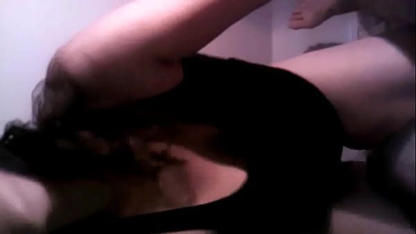 bbw sucks hard and good