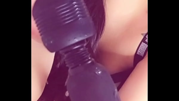 CO&Ntilde;O MOJADO Y A CHORROS PARA TI EN XVIDEOS