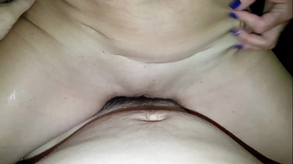 Me cojo a mi prima caliente