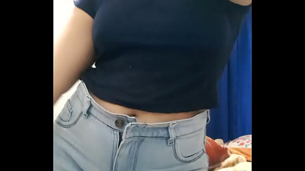 Toma para que levantes el animo.  