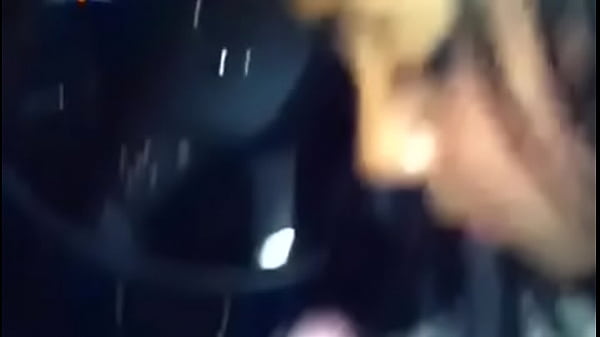 latina head game in car ,, super head