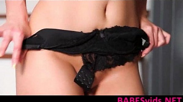 Amateur Porn With A Hot Real Beauty ()  