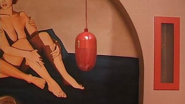 Anal insertions for this blonde