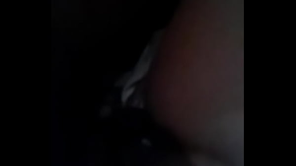 Tarada arrombada &eacute; viciada em dar o cu pro neg&atilde;o