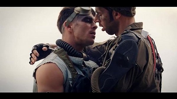 Dario sucks Paddys dick and fucked anal