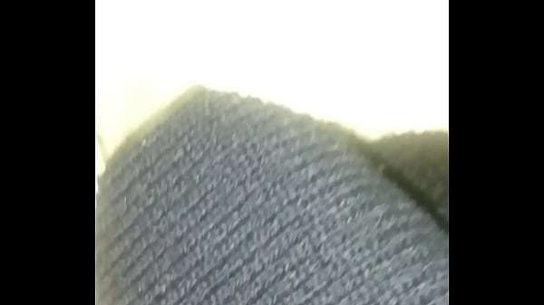 en las termas y me da bien duro