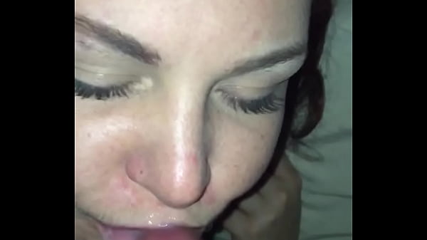 Snowbunny giving me head  