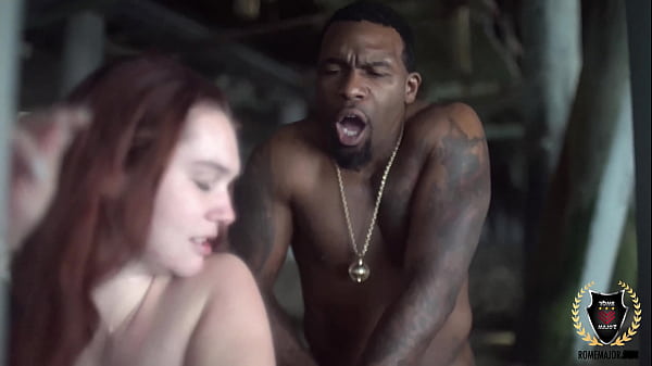 Thick Cock Rome Major Fucks Beautiful Jayla Quinn Under The Pier!