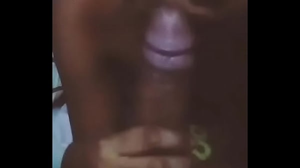 Charapita cachera en los olivos chupandome la pinga  