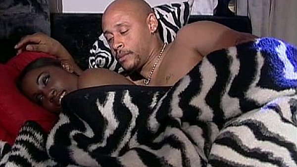 Metro - India Is The Diva - scene 5 - extract 1