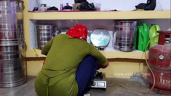 Indian desi girl fucking hordcore fucking with boyfriend home sex teen girlfriend  