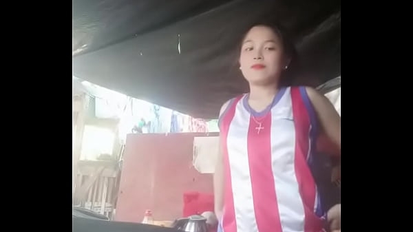 Dancing sexy to many people