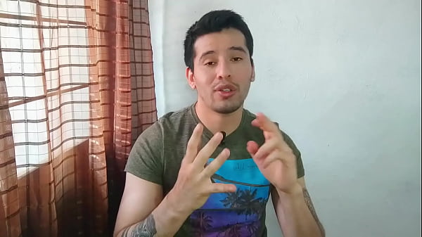 Mecanico metiendo sus 21cm de verga a un pasivo culon en el taller ! 