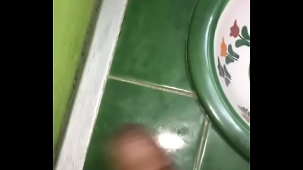 pendejo pajero me dedica una paja  