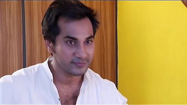 Naika Popy Kissing Seen with Sajal HIGH