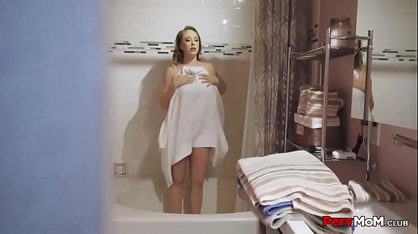 Stepson Spying On Busty Mom In Shower 