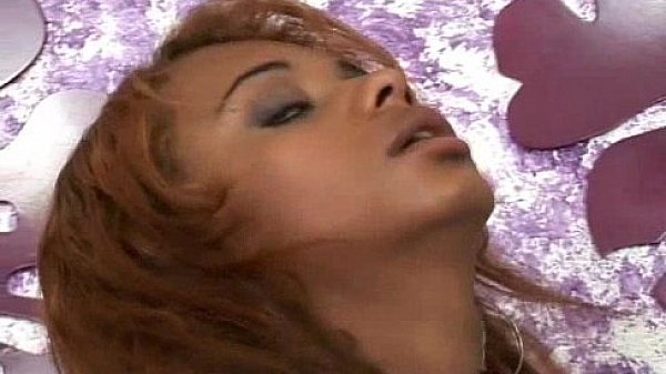 Black Shemale Tranny Jerks Off