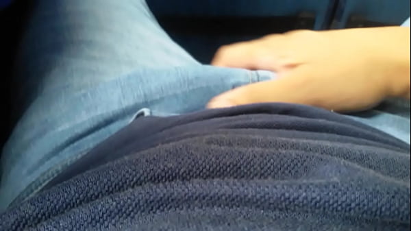 De pau duro no &ocirc;nibus JS