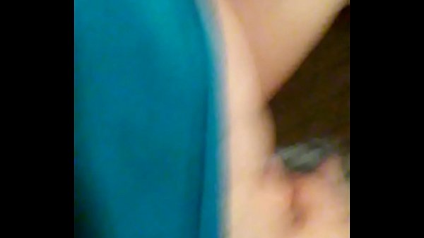 KRS rubbing her clit until she squirts EVERYWHERE!!!