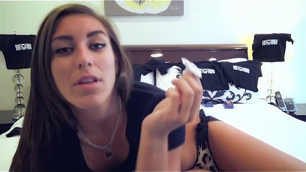 Gorgeous Petite College Cam Girl