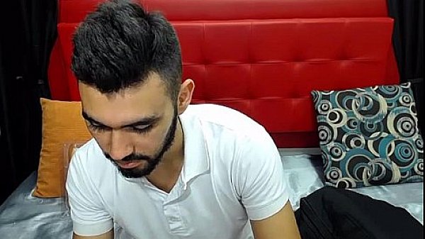 Hunk jerks off and stuffs dildo in his ass on cam 