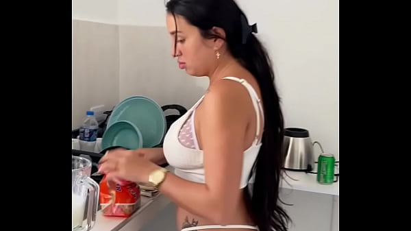 Acomp&aacute;&ntilde;ame hacer el desayuno