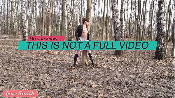 Jeny Smith photo session behind the scene