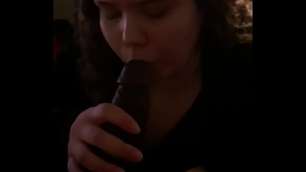 Tinder b. sucks bbc at night