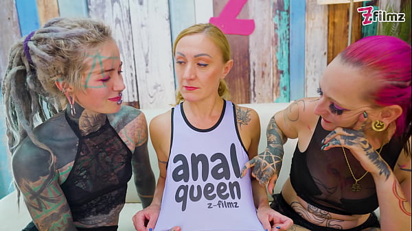 Double Penetration, Double Fists